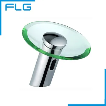 Gloednieuwe Messing en Glas Automatische Sensor Kraan Waterval Sensor Mengkranen voor Badkamer